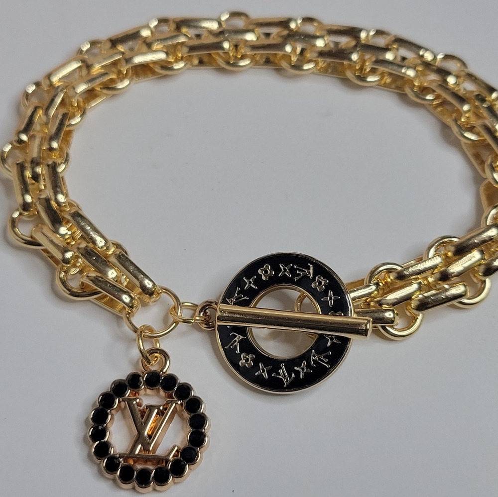 Louis Vuitton Zip Pulls, 6.5" Toggle Bracelet,Stainless Steel Gold, Tarnish Free